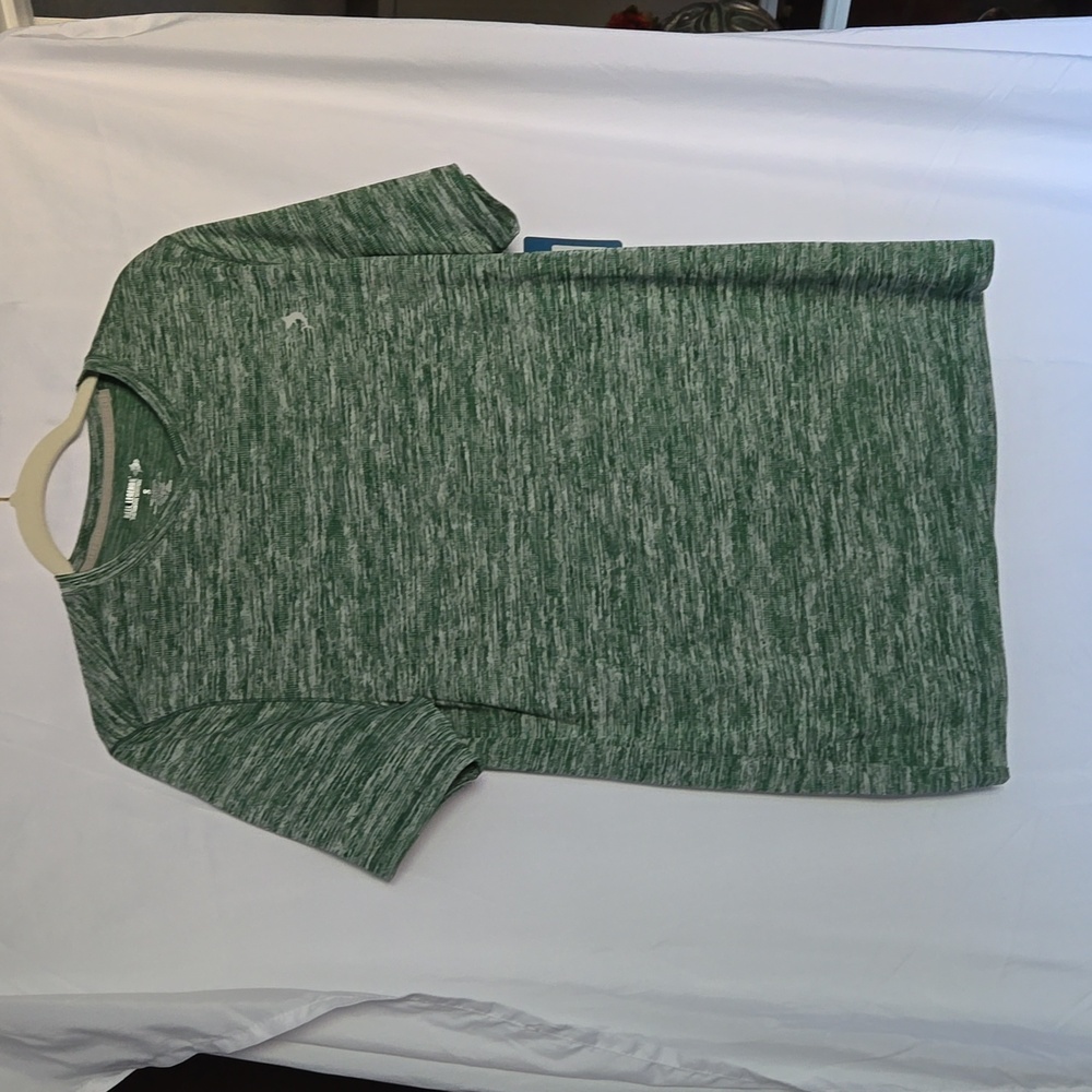 Shirts - Picture 6 of 12